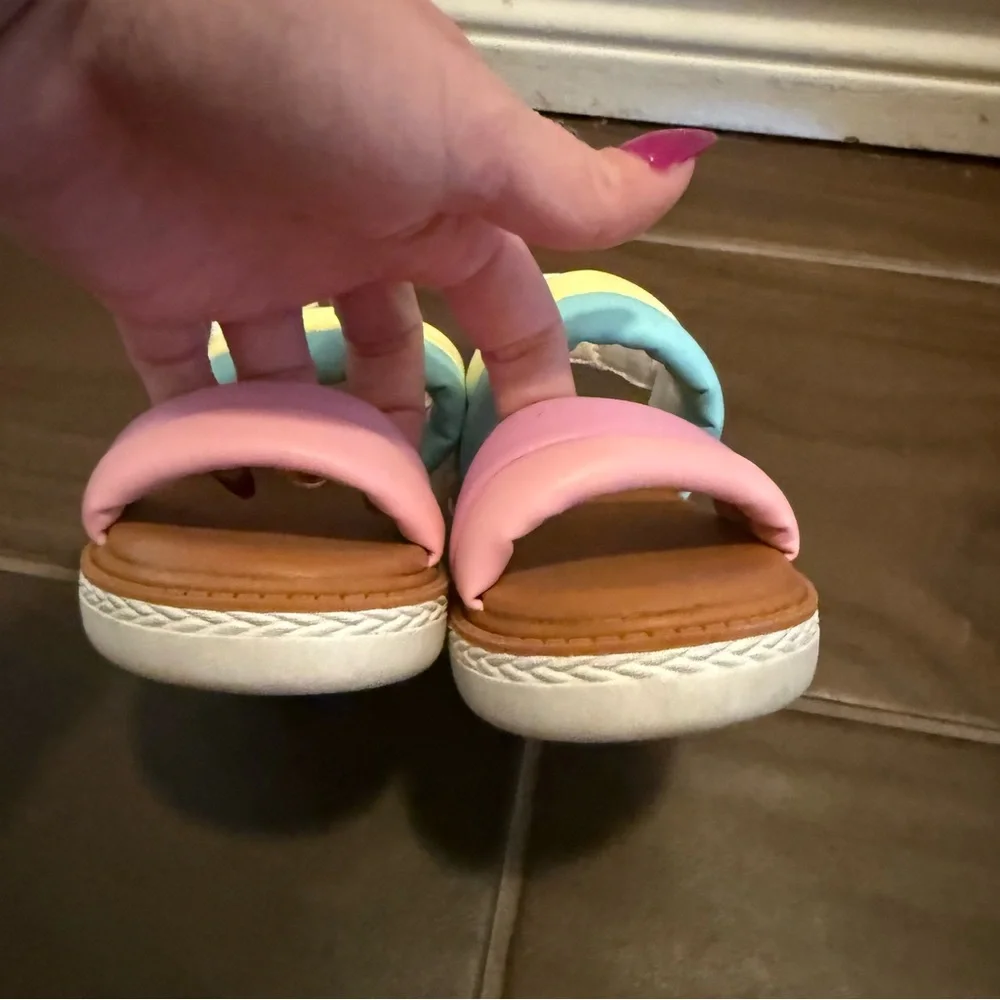OshKosh B'gosh Loredana Multicolor Yellow Green Pink Pastel Wedge Sandals 8